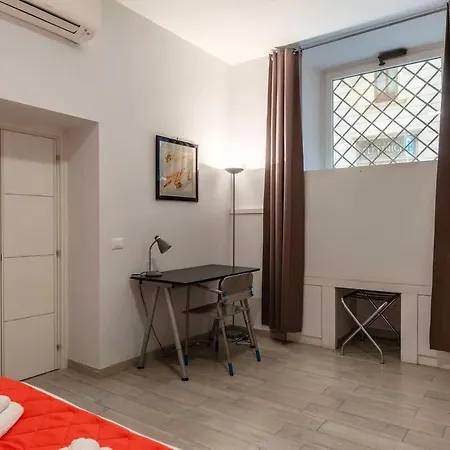 Loft Tra Castel Sant'angelo E Centro Storico Lejlighed *