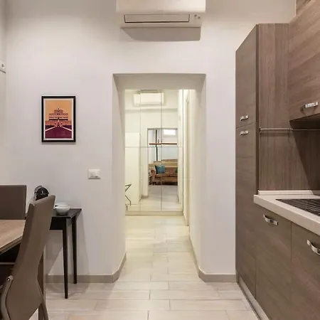 Loft Tra Castel Sant'angelo E Centro Storico * Rom